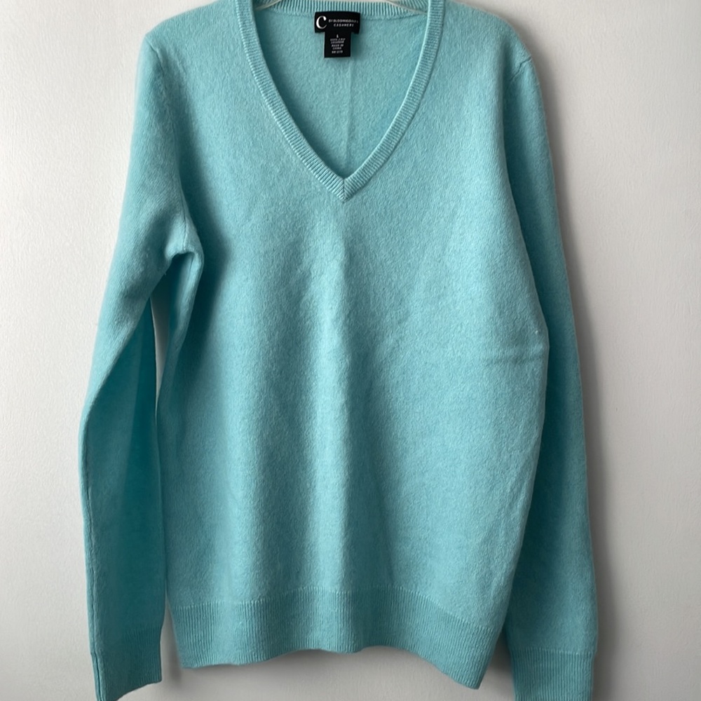 C by Bloomingdale's Cashmere V-Neck Cashmere Sweater-2-ply cashmere L A7
